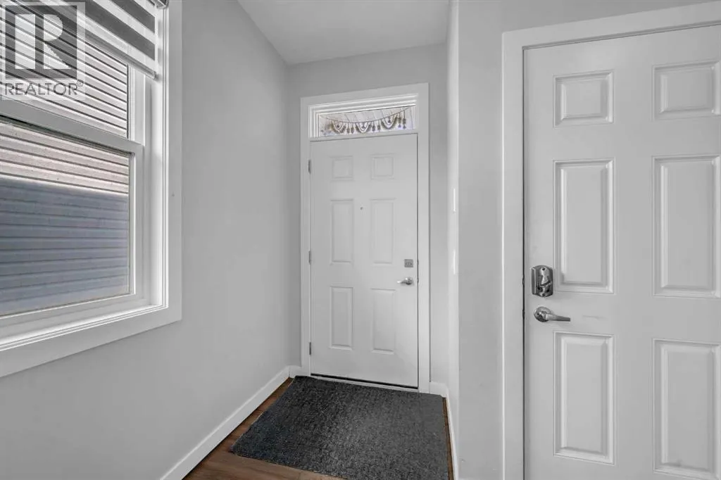 156 Cornerbrook Common NE