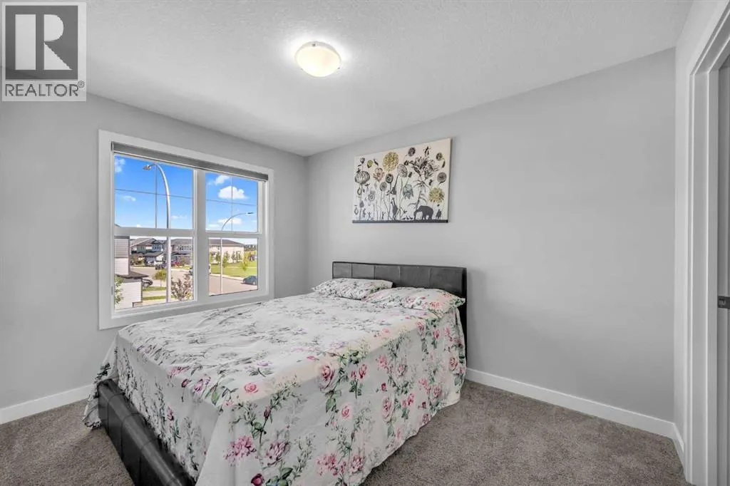 156 Cornerbrook Common NE
