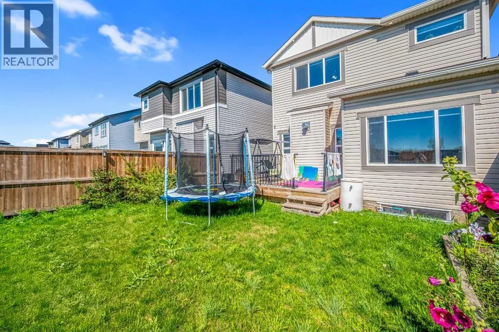 156 Cornerbrook Common NE