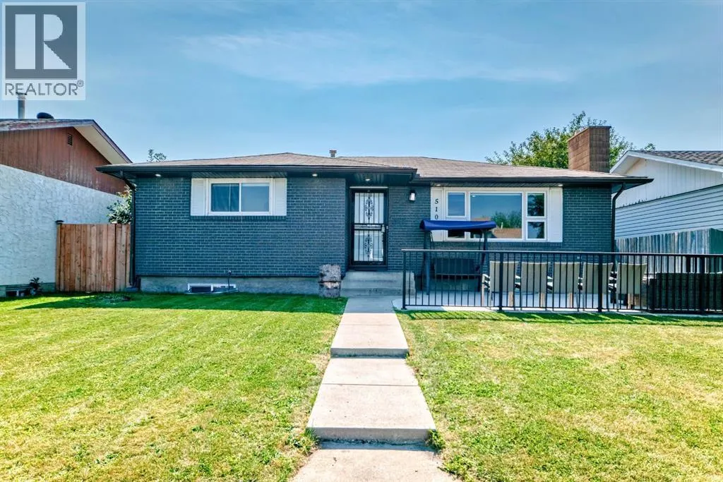 5107 Rundleview Road NE