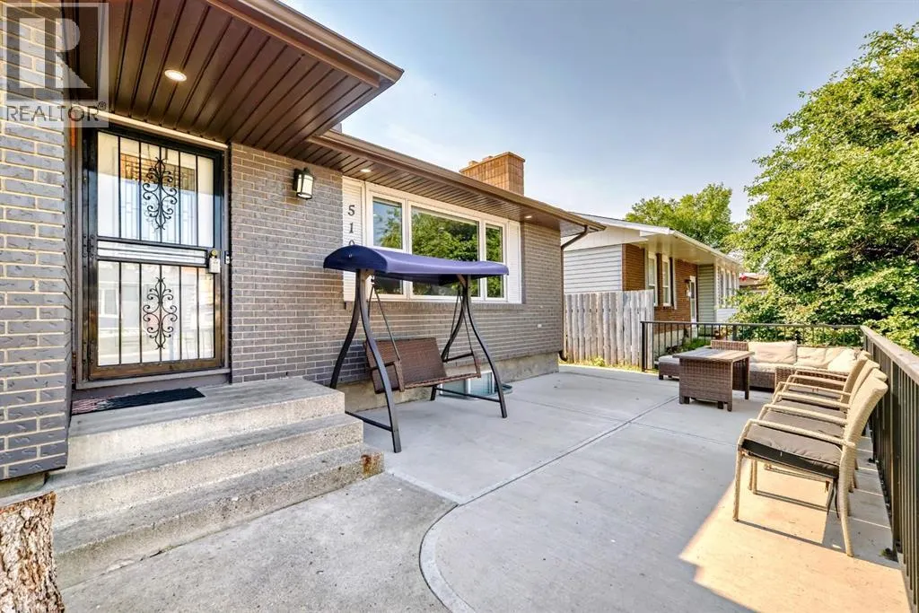 5107 Rundleview Road NE