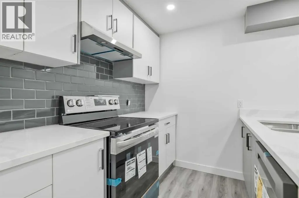 36 Magnolia Crescent SE