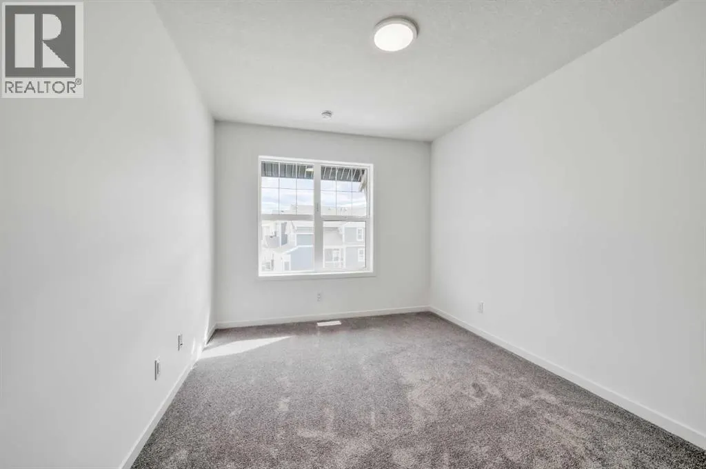 36 Magnolia Crescent SE
