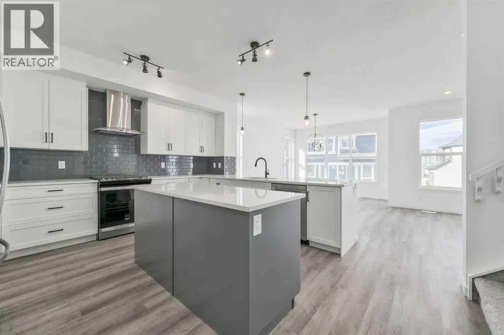 36 Magnolia Crescent SE