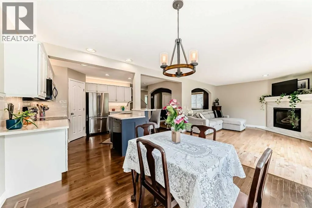 54 Cougarstone Mews SW