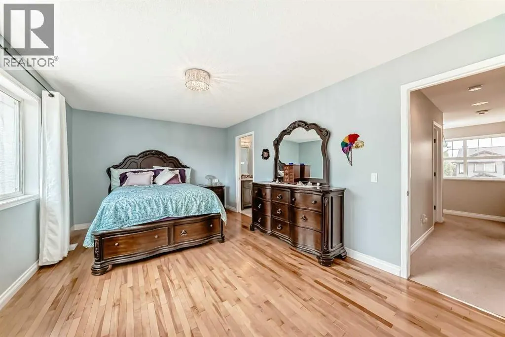 54 Cougarstone Mews SW