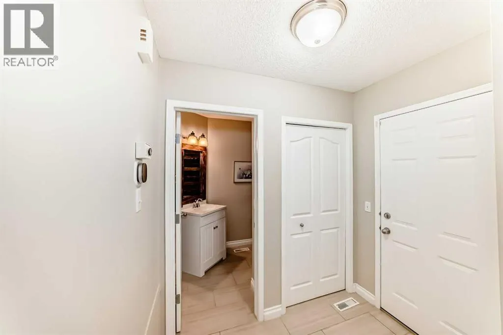 54 Cougarstone Mews SW