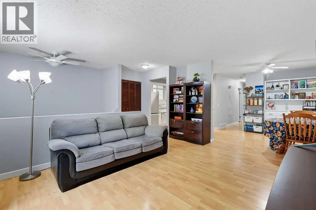 1137 Berkley Drive NW