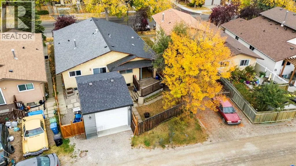 1137 Berkley Drive NW