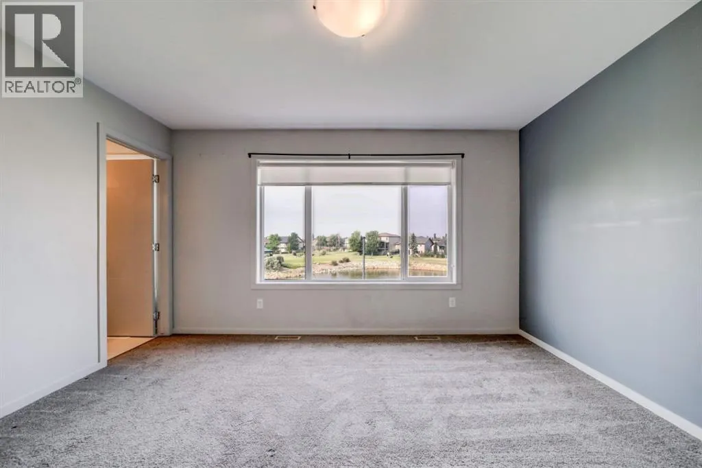 1, 486 Highlands Boulevard W