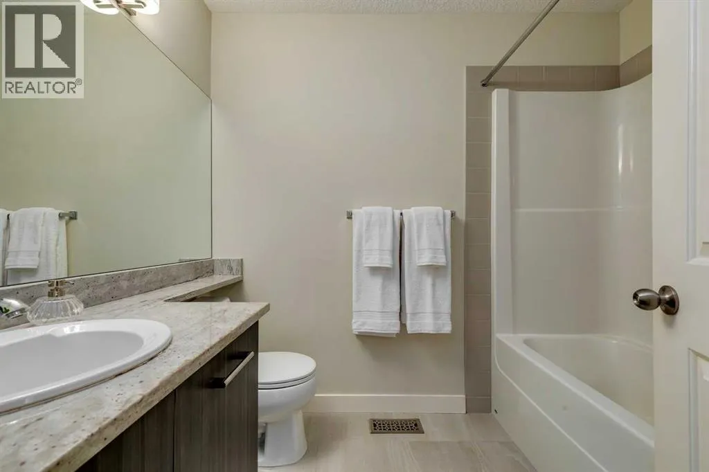 165, 2802 Kings Heights Gate SE