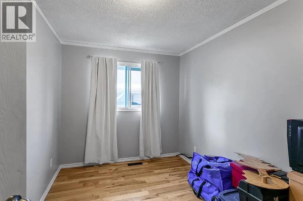 39 Edgeburn Crescent NW