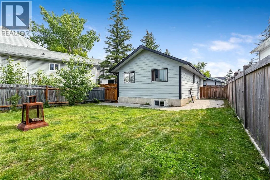 39 Edgeburn Crescent NW