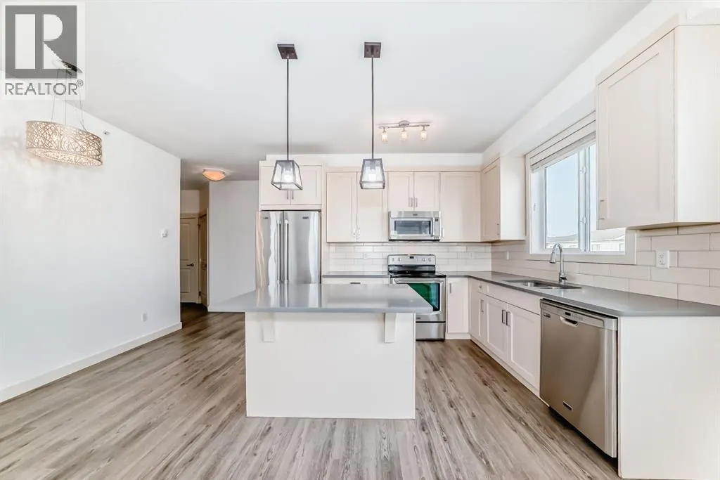 3413, 522 Cranford Drive SE