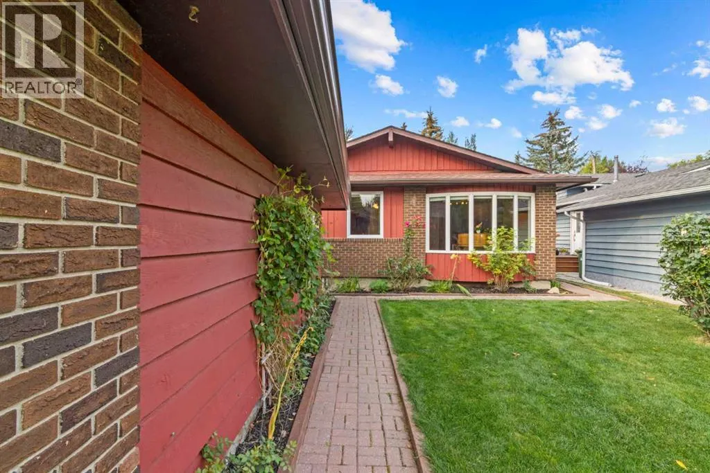 335 Ranch Estates Place NW