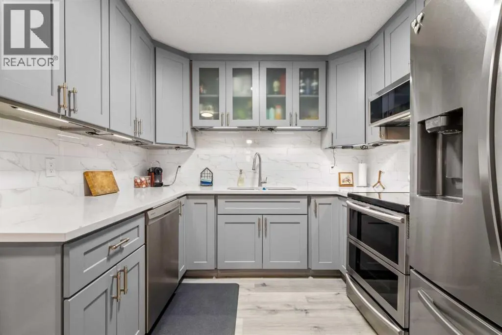 205, 7 Harvest Gold Manor NE