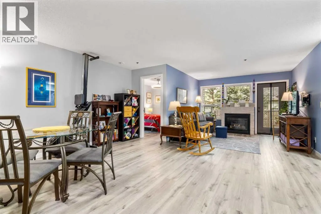205, 7 Harvest Gold Manor NE