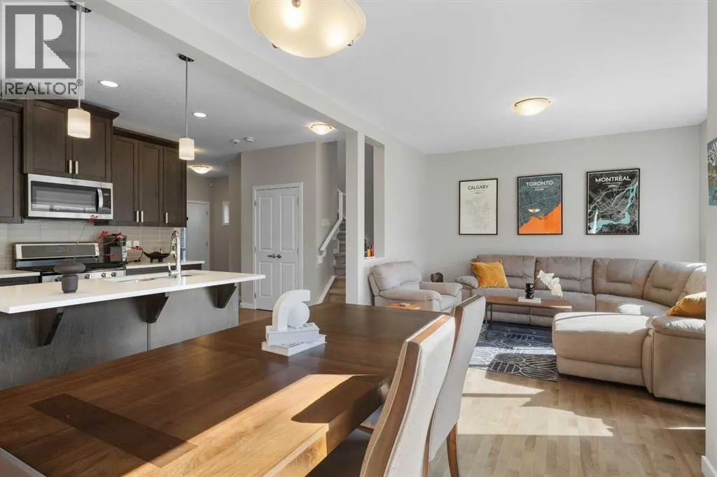 33 Walcrest Way SE
