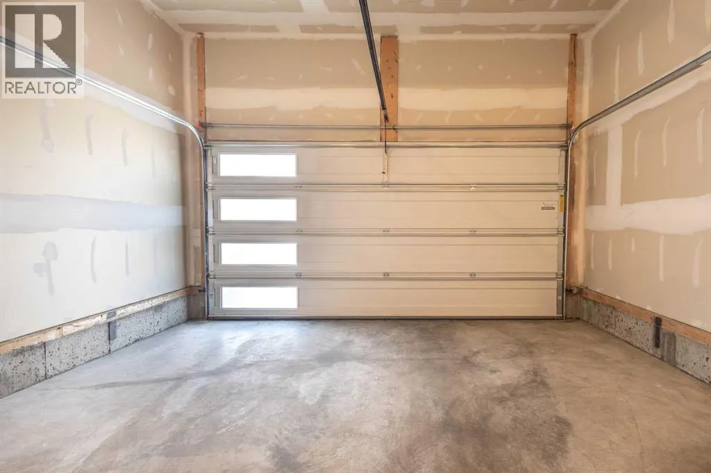 33 Walcrest Way SE