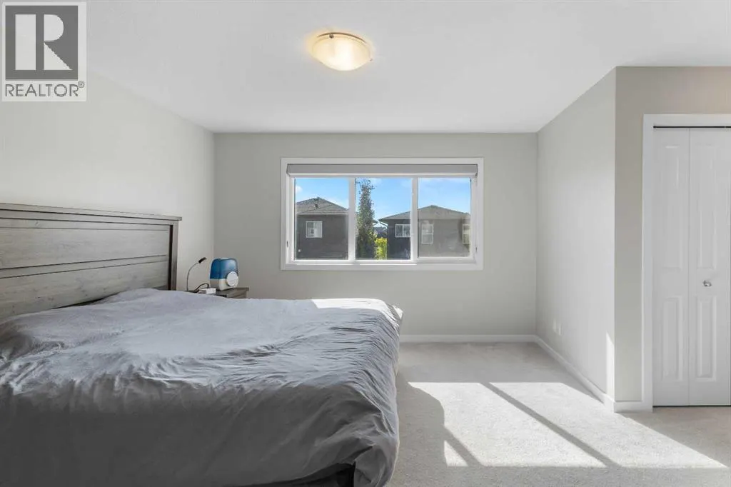 33 Walcrest Way SE