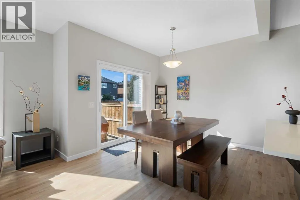 33 Walcrest Way SE