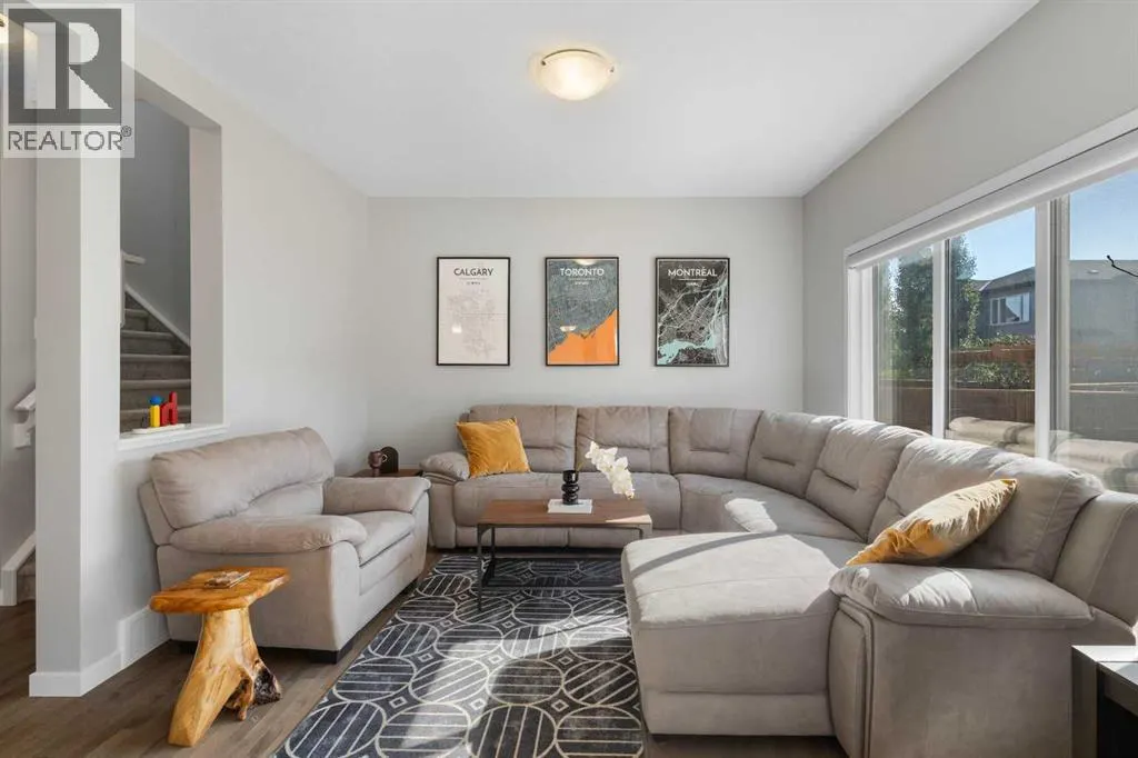 33 Walcrest Way SE