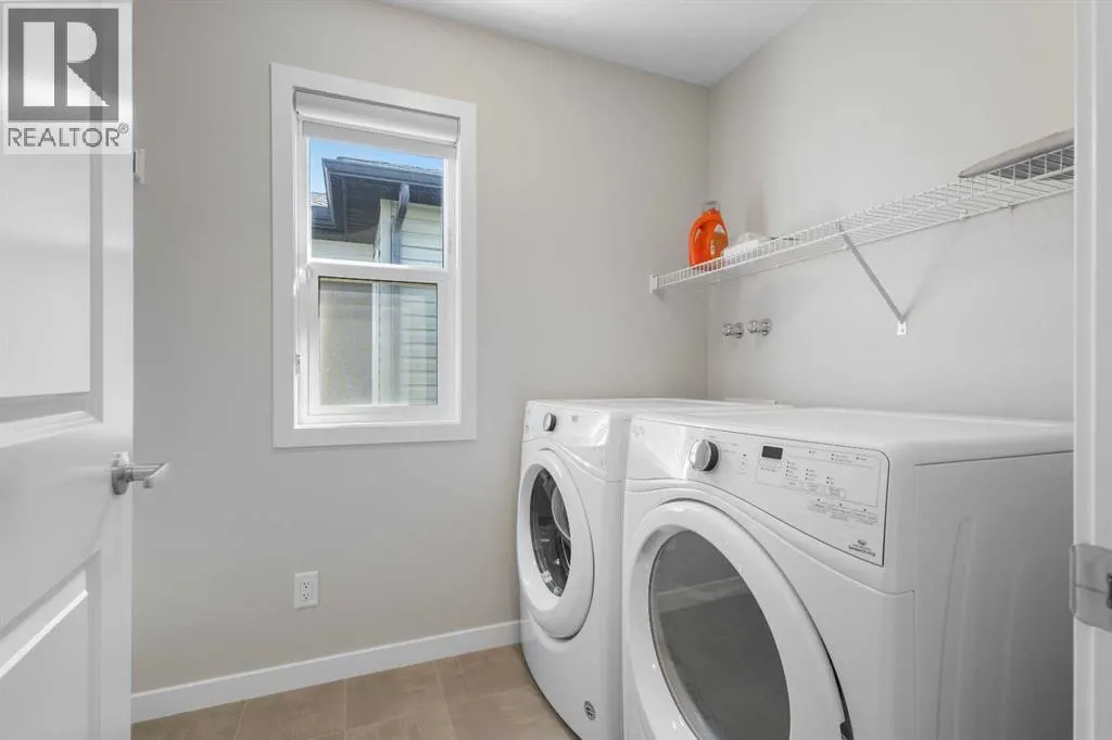 33 Walcrest Way SE