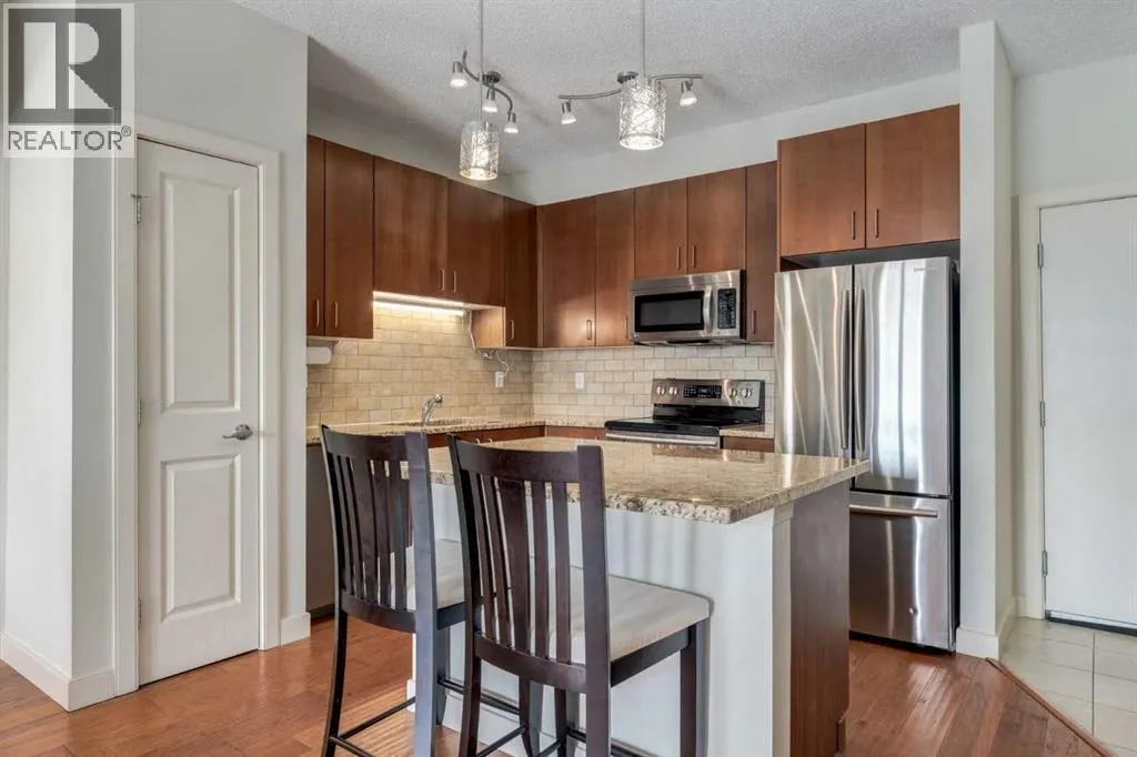 109, 162 Country Village Circle NE