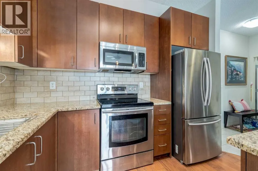 109, 162 Country Village Circle NE