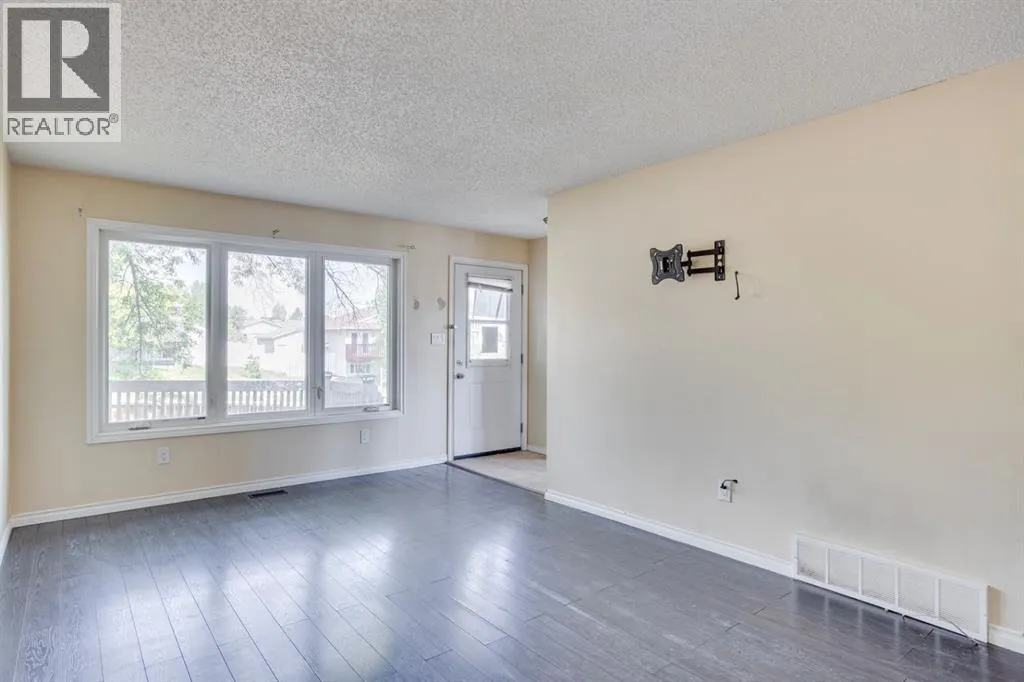 169 Silin Forest Road