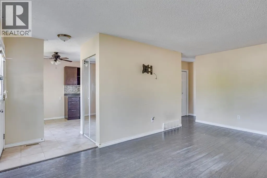 169 Silin Forest Road