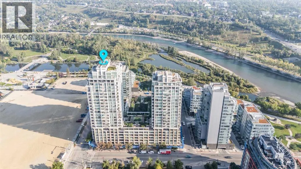 923, 222 Riverfront Avenue SW