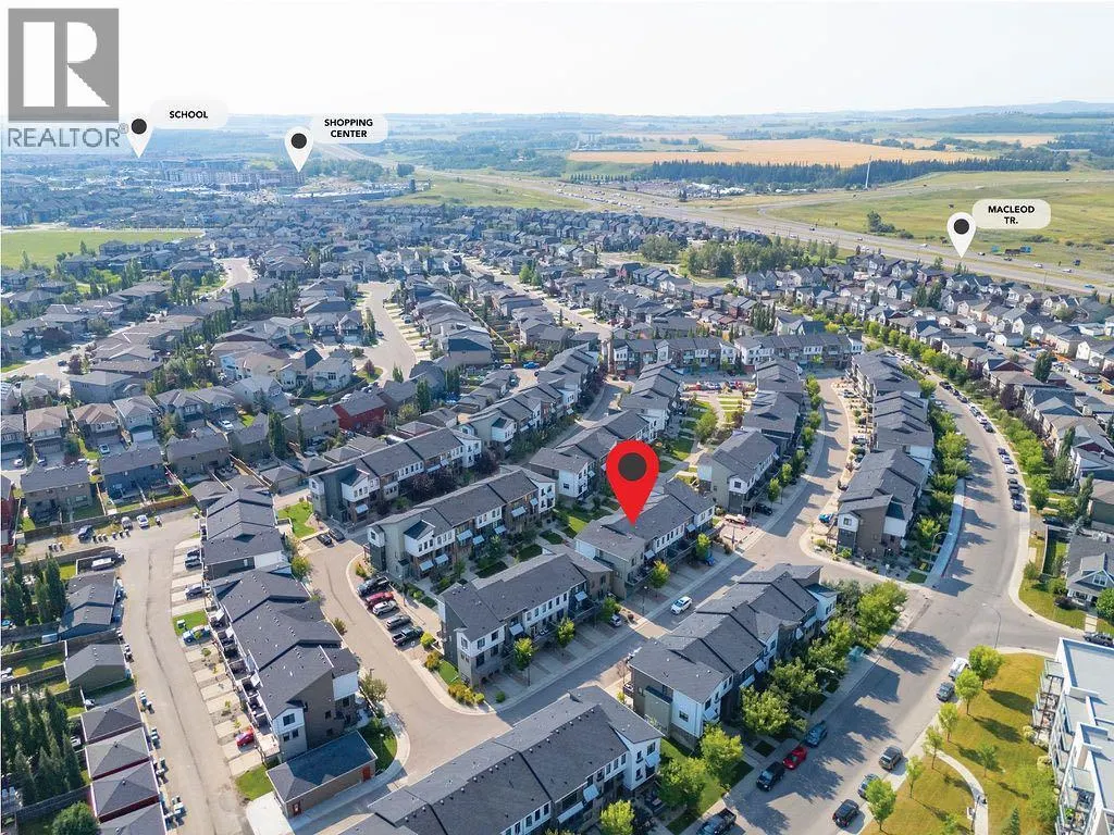 56 Walden Walk SE