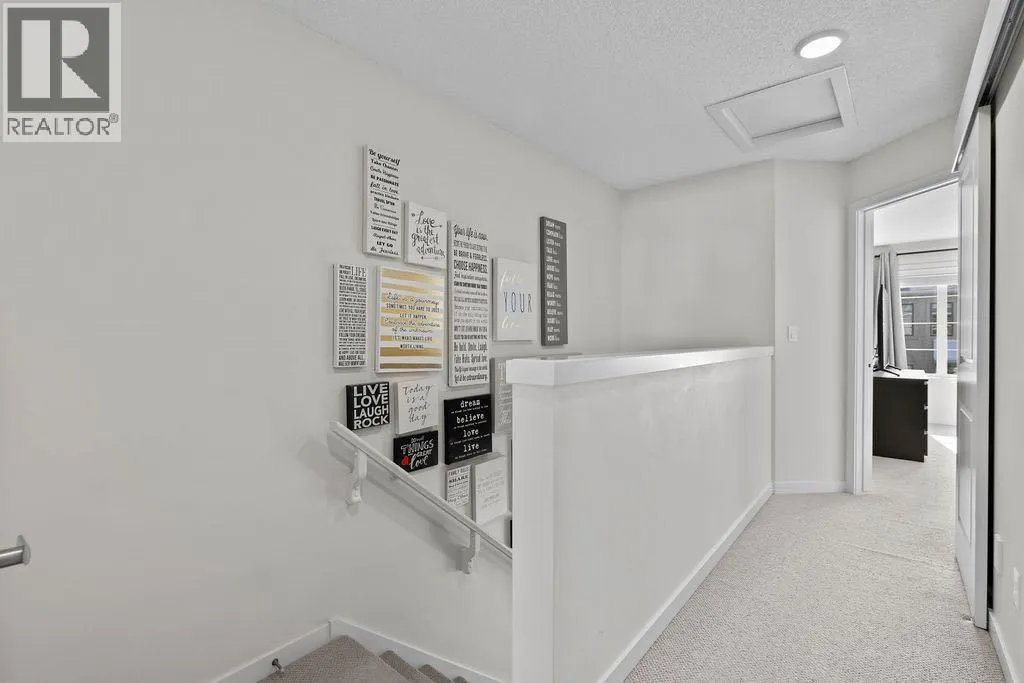 56 Walden Walk SE