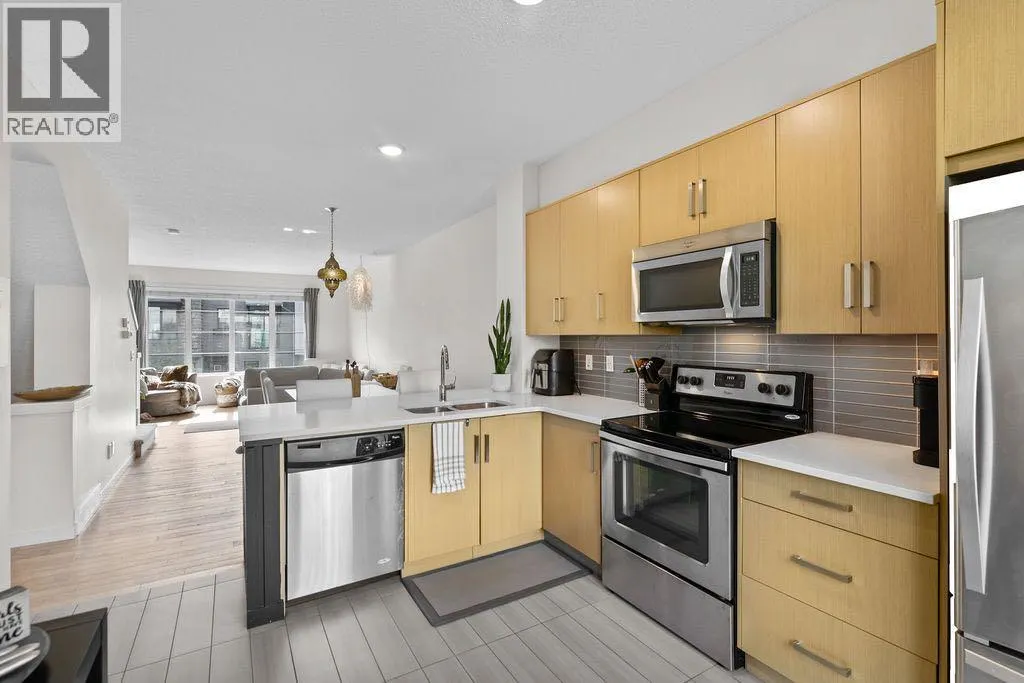 56 Walden Walk SE