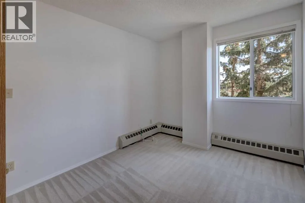 403, 2011 University Drive NW