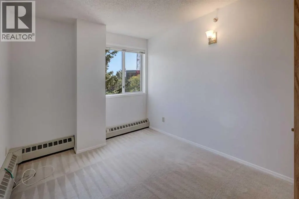 403, 2011 University Drive NW