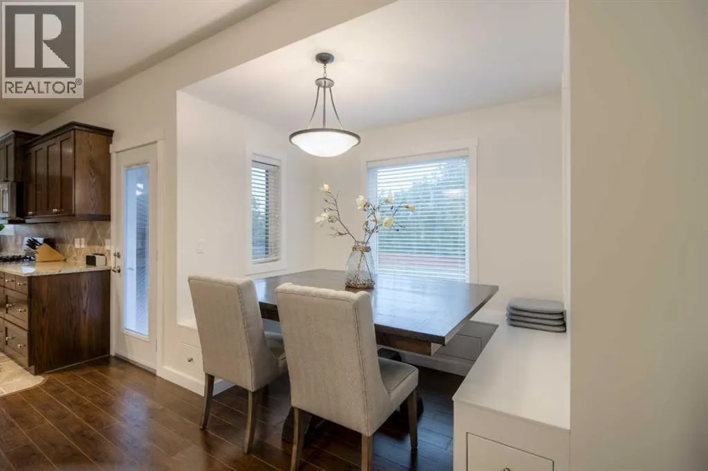 2202 Cedar Crescent