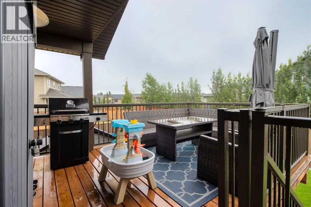 2202 Cedar Crescent