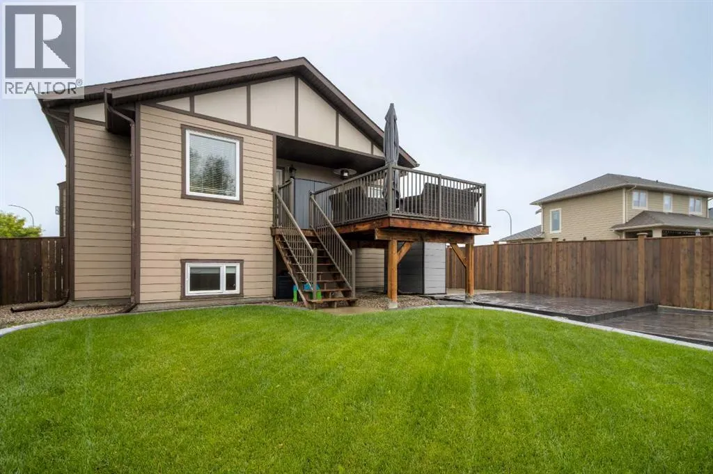 2202 Cedar Crescent