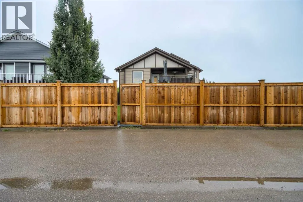 2202 Cedar Crescent