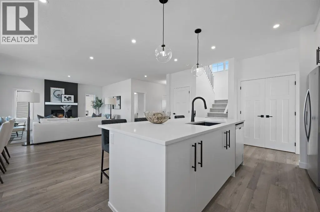 371 Carringvue Grove NW