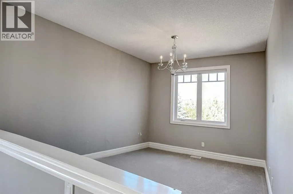 161 Glyde Park
