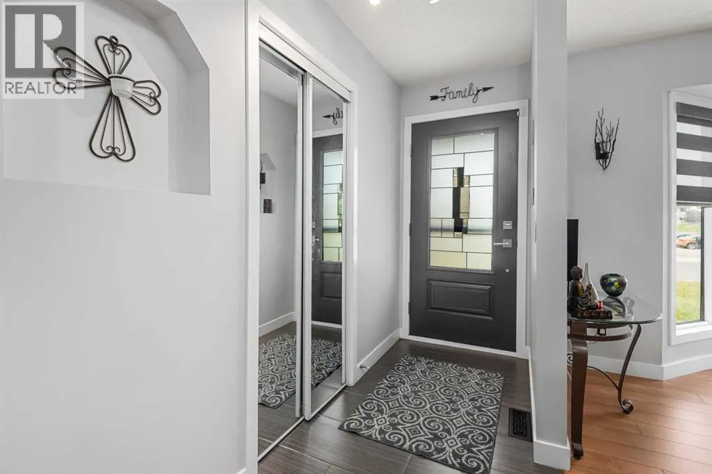 156 Rundlehill Drive NE