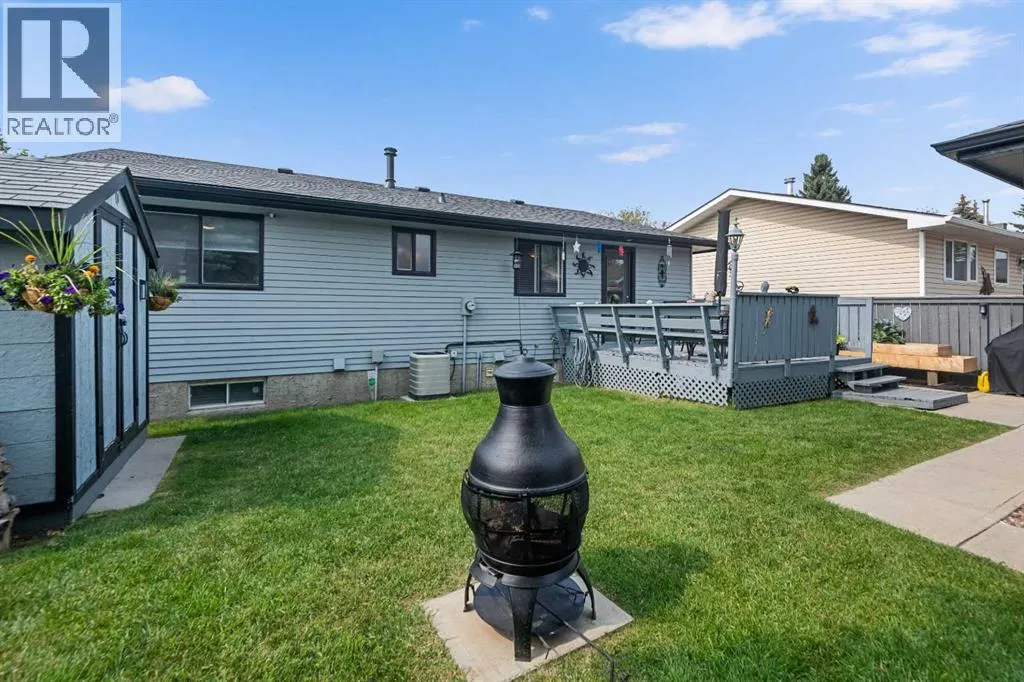 156 Rundlehill Drive NE