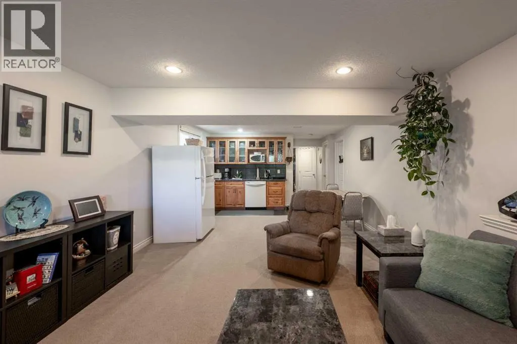 178 Prairie Springs Crescent SW