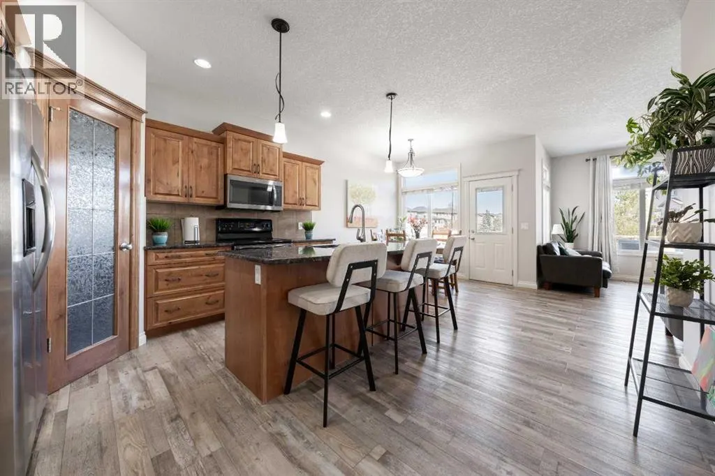 178 Prairie Springs Crescent SW