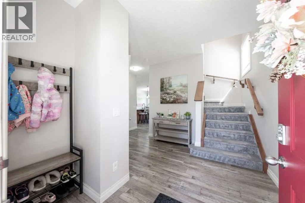 178 Prairie Springs Crescent SW