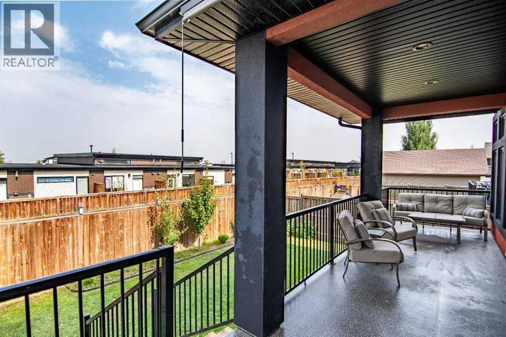 118 Turner Crescent