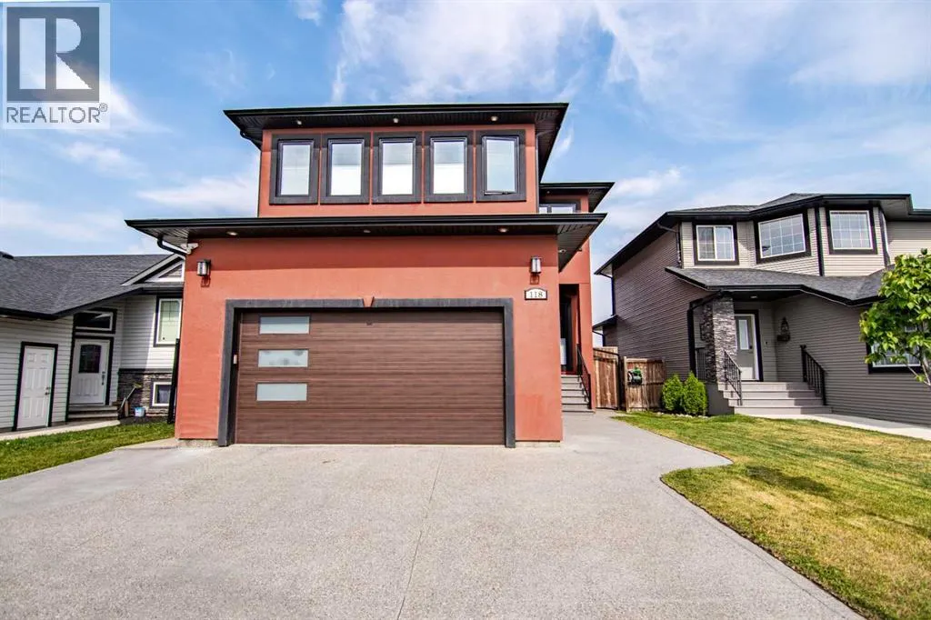118 Turner Crescent